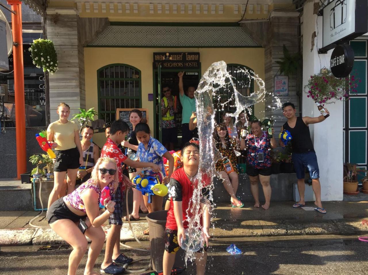 The Neighbors Hostel (Adults Only) Phuket Εξωτερικό φωτογραφία